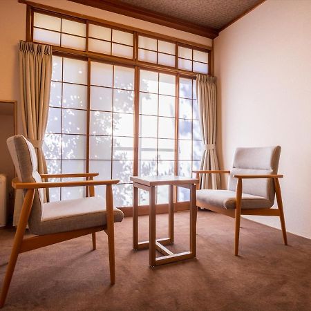 Atami Onsen Yamaki Ryokan Exteriör bild