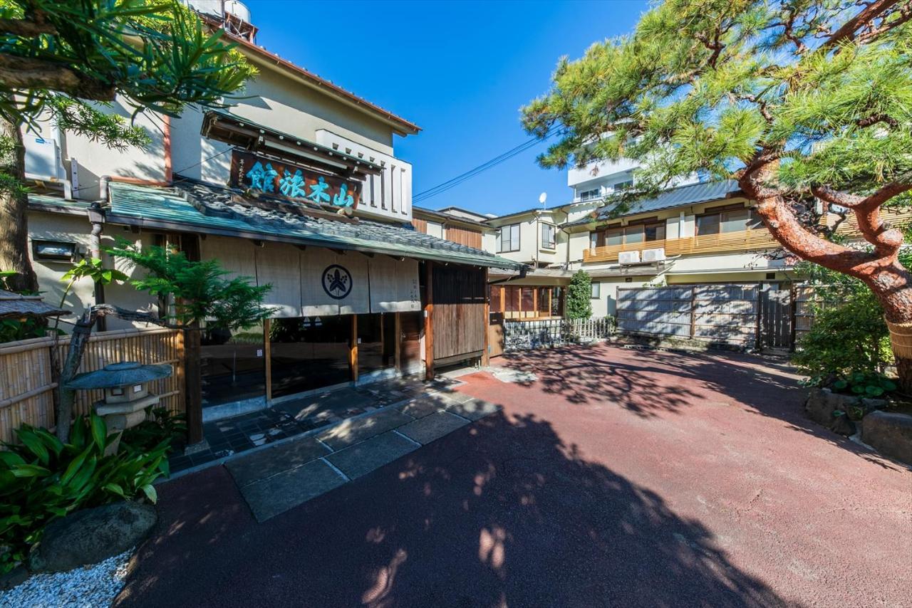 Atami Onsen Yamaki Ryokan Exteriör bild